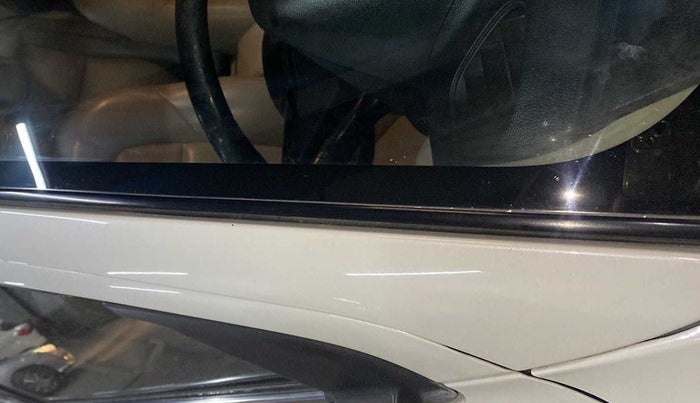 2018 Maruti Dzire ZXI AMT, Petrol, Automatic, 44,007 km, Right A pillar - Minor scratches