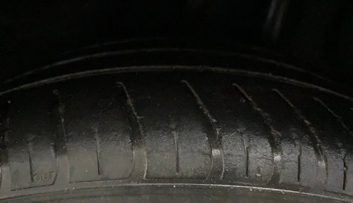 2019 Hyundai New Elantra 2.0 S PETROL, Petrol, Manual, 63,020 km, Left Rear Tyre Tread