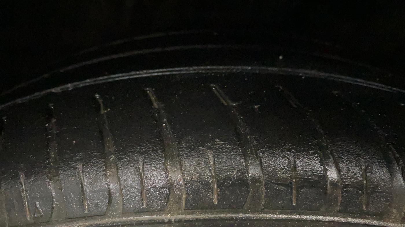 2019 Hyundai New Elantra 2.0 S PETROL, Petrol, Manual, 63,020 km, Right Front Tyre Tread
