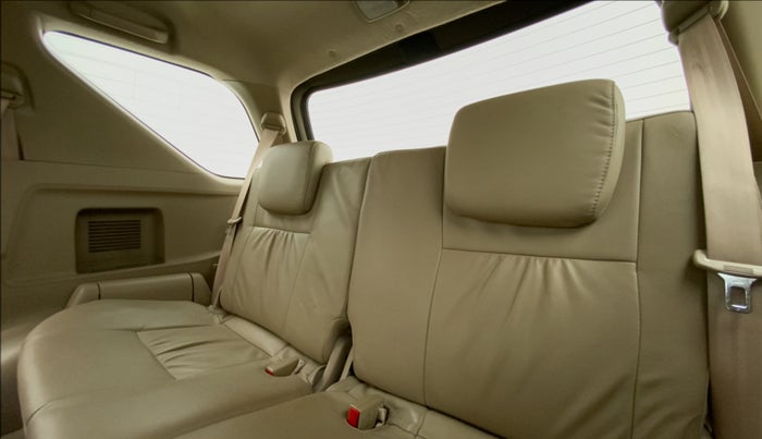 2015 Toyota Fortuner 3.0 AT 4X2, Diesel, Automatic, 45,463 km, Third Seat Row ( optional )