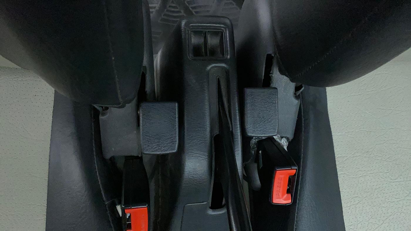 2021 Maruti Eeco 5 STR WITH A/C+HTR, Petrol, Manual, 23,601 km, Driver Side Adjustment Panel