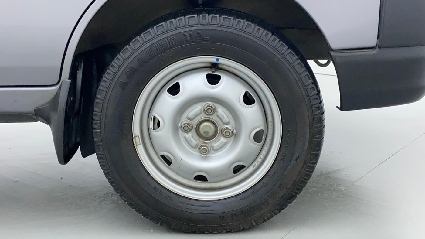 2021 Maruti Eeco 5 STR WITH A/C+HTR, Petrol, Manual, 23,601 km, Right Front Wheel