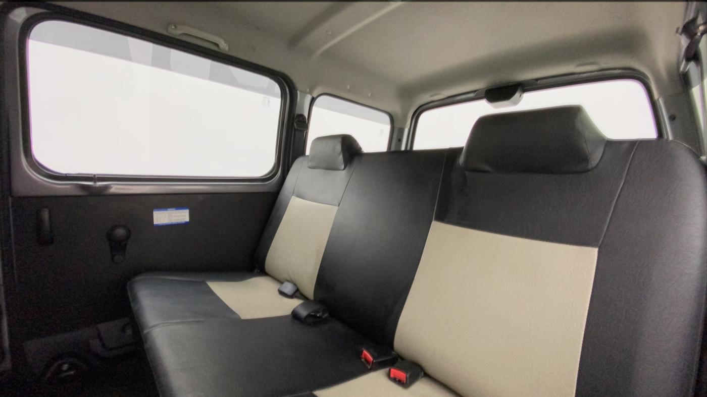 2021 Maruti Eeco 5 STR WITH A/C+HTR, Petrol, Manual, 23,601 km, Right Side Rear Door Cabin
