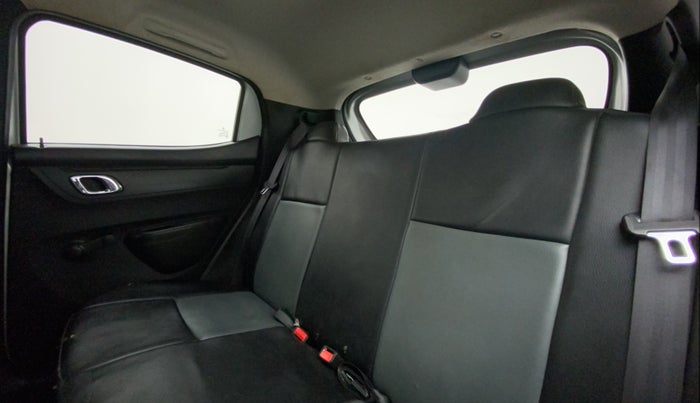 2018 Renault Kwid RXT 1.0 AMT (O), Petrol, Automatic, 42,193 km, Right Side Rear Door Cabin