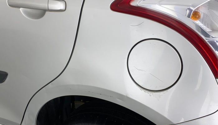 2014 Maruti Swift VDI, Diesel, Manual, 75,848 km, Left quarter panel - Minor scratches