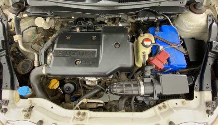 2014 Maruti Swift VDI, Diesel, Manual, 75,848 km, Open Bonet