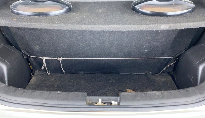 2014 Maruti Swift VDI, Diesel, Manual, 75,848 km, Boot Inside