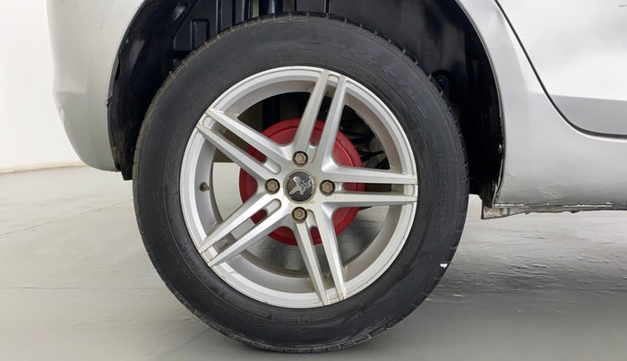 2014 Maruti Swift VDI, Diesel, Manual, 75,848 km, Right Rear Wheel