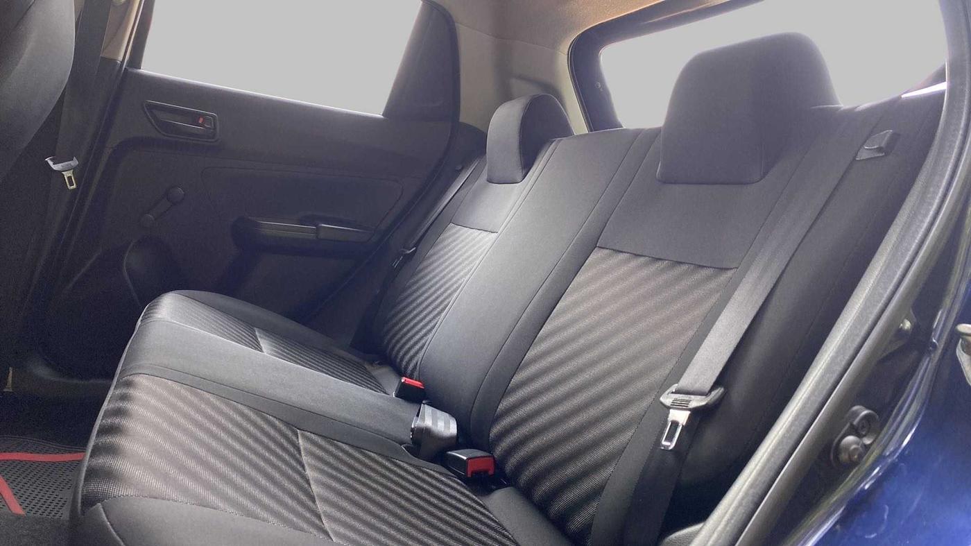 2018 Maruti Swift LXI, Petrol, Manual, 81,856 km, Right Side Rear Door Cabin