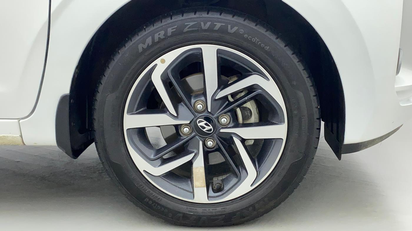 2022 Hyundai GRAND I10 NIOS ASTA AMT 1.2 KAPPA VTVT, Petrol, Automatic, 11,403 km, Right Front Wheel
