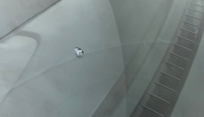 2020 Maruti Swift VXI, Petrol, Manual, 80,144 km, Front windshield - Minor spot on windshield