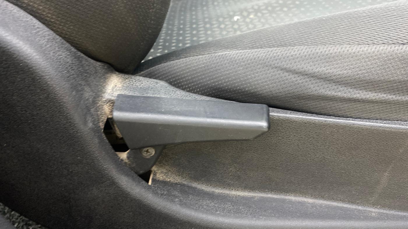 2018 Tata NEXON XM DIESEL, Diesel, Manual, 75,937 km, Driver Side Adjustment Panel