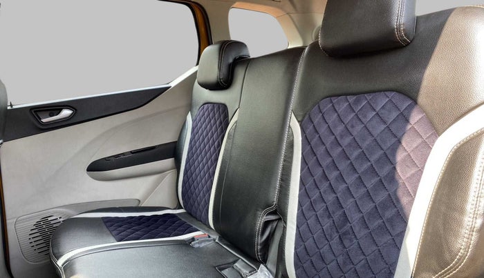 2020 Renault TRIBER RXZ AMT, Petrol, Automatic, 5,103 km, Right Side Rear Door Cabin