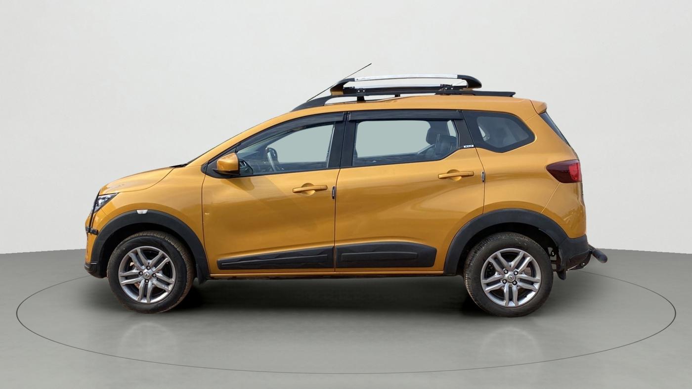 2020 Renault TRIBER RXZ AMT, Petrol, Automatic, 5,103 km, Left Side