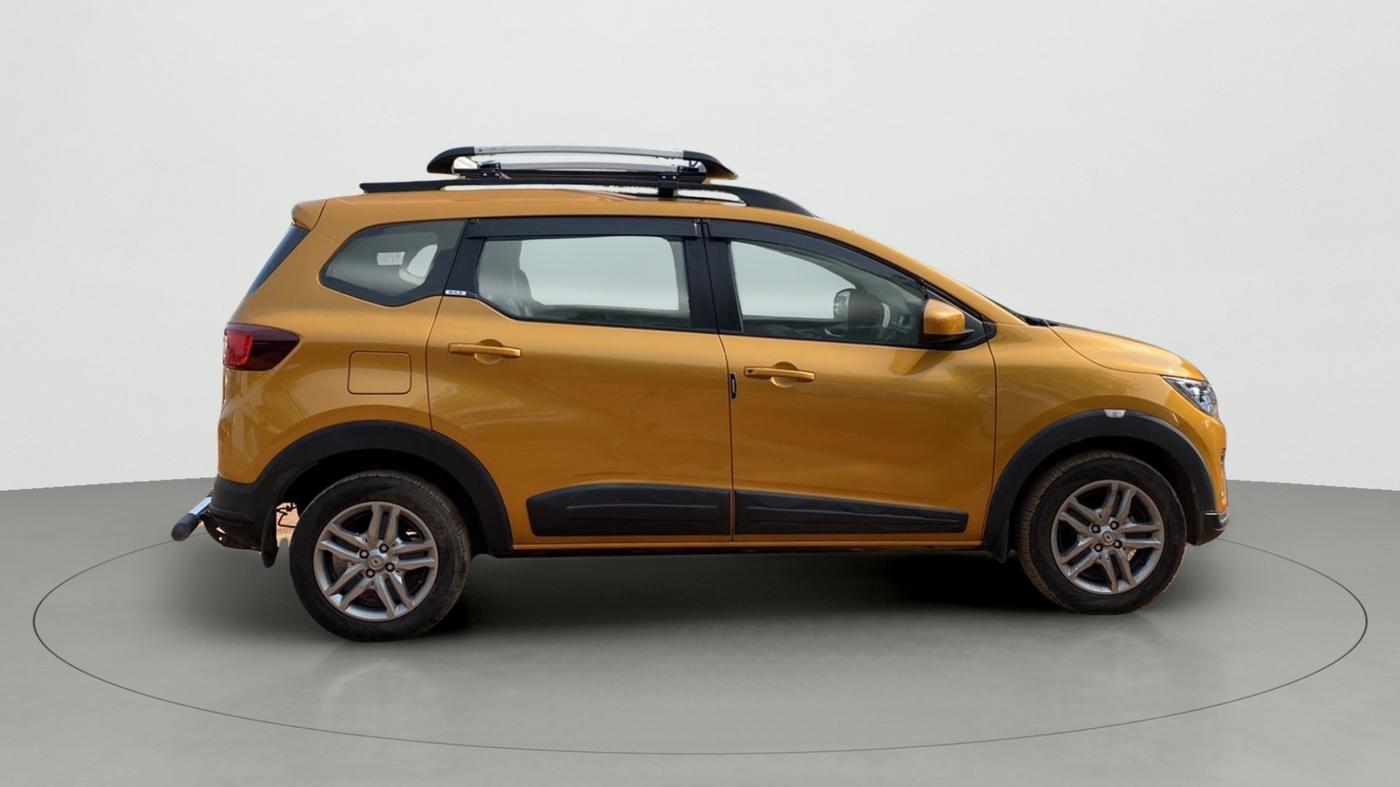 2020 Renault TRIBER RXZ AMT, Petrol, Automatic, 5,103 km, Right Side View
