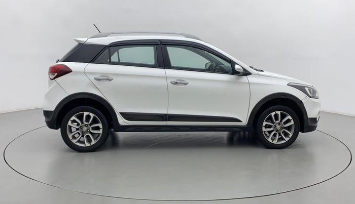 2017 Hyundai i20 Active 1.2 SX, Petrol, Manual, 69,786 km, Right Side View