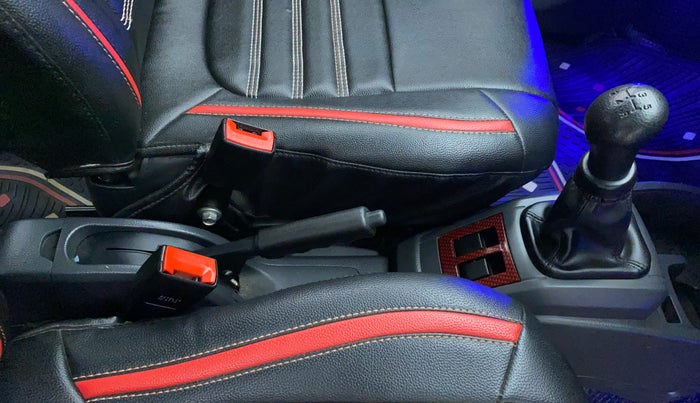 2018 Maruti Alto 800 LXI O, Petrol, Manual, 30,046 km, Gear Lever