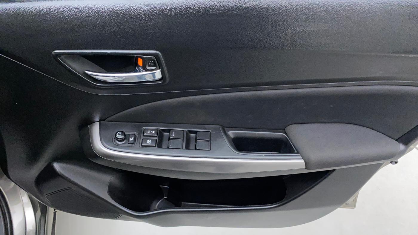 2021 Maruti Swift ZXI PLUS, Petrol, Manual, 17,399 km, Driver Side Door Panels Control
