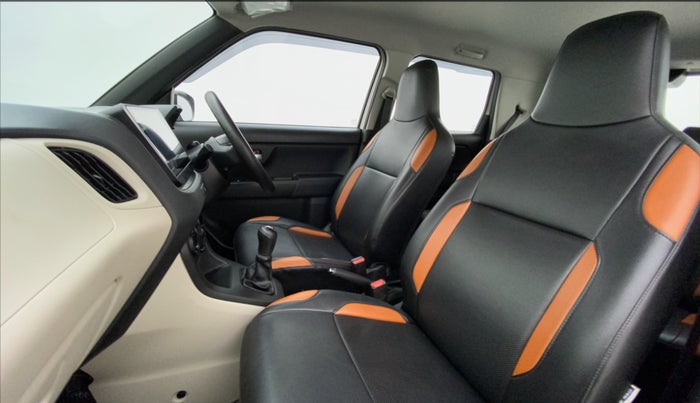 2019 Maruti New Wagon-R VXI 1.0, Petrol, Manual, 28,461 km, Right Side Front Door Cabin