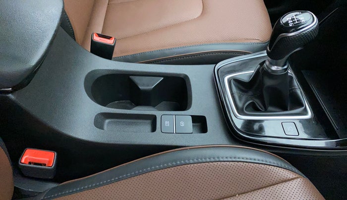 2022 Hyundai ALCAZAR PLATINUM 1.5 MT 7STR, Diesel, Manual, 21,920 km, Gear Lever