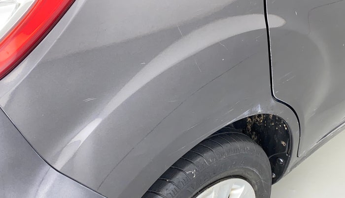 2016 Maruti Ertiga VXI ABS, Petrol, Manual, 55,492 km, Right quarter panel - Minor scratches