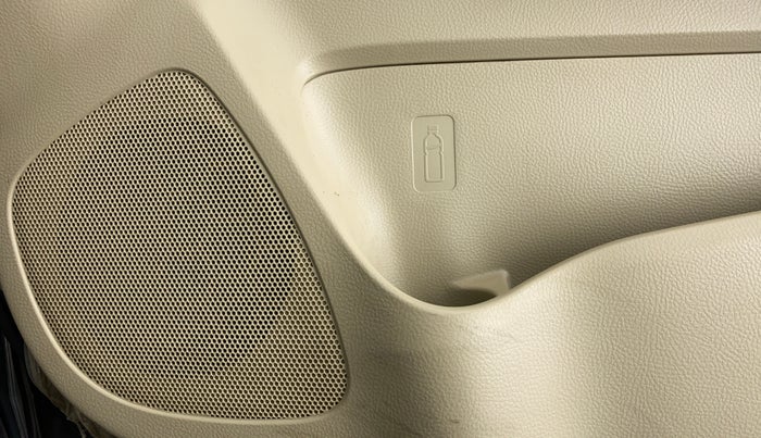2016 Maruti Ertiga VXI ABS, Petrol, Manual, 55,492 km, Speaker