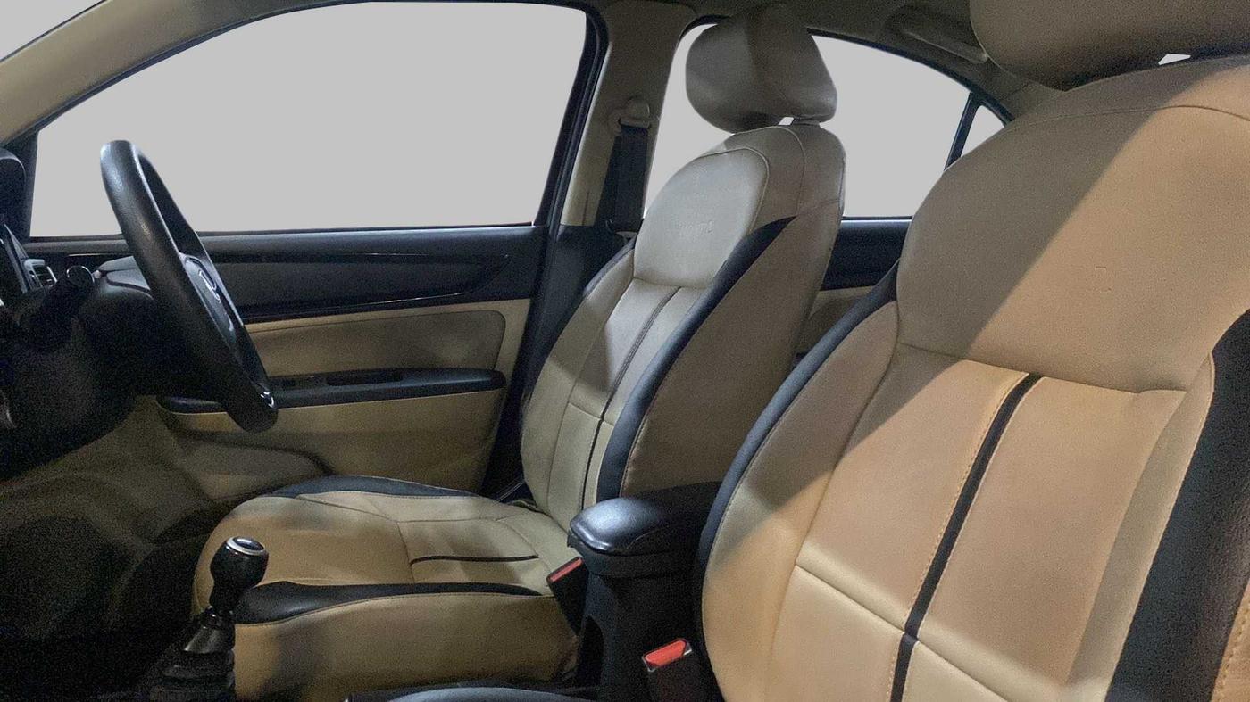 2020 Honda Amaze 1.2L I-VTEC V, Petrol, Manual, 85,845 km, Right Side Front Door Cabin