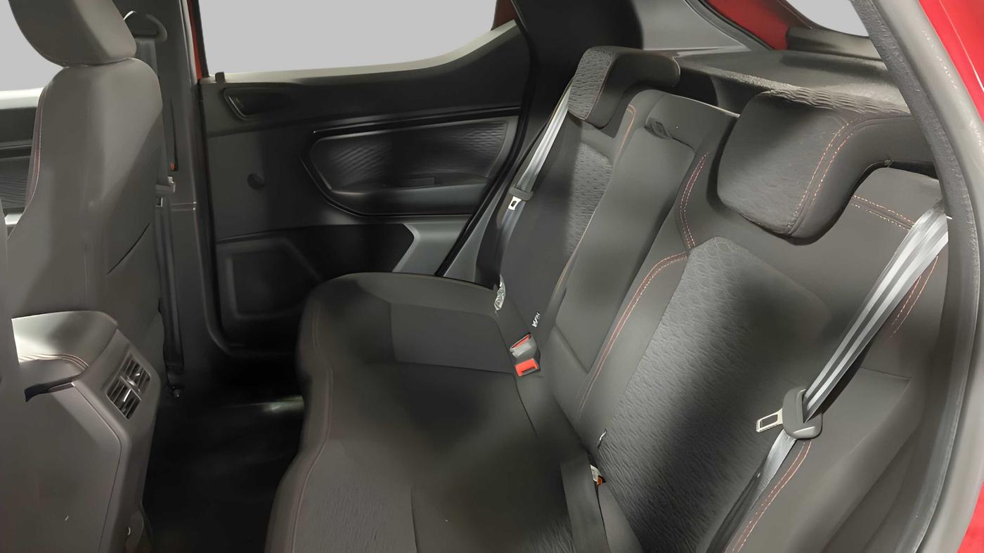 2022 Renault Kiger RXZ TURBO CVT DUAL TONE, Petrol, Automatic, 2,153 km, Right Side Rear Door Cabin
