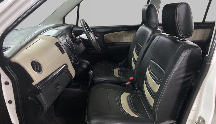 2017 Maruti Wagon R 1.0 VXI AMT, Petrol, Automatic, 26,514 km, Right Side Front Door Cabin