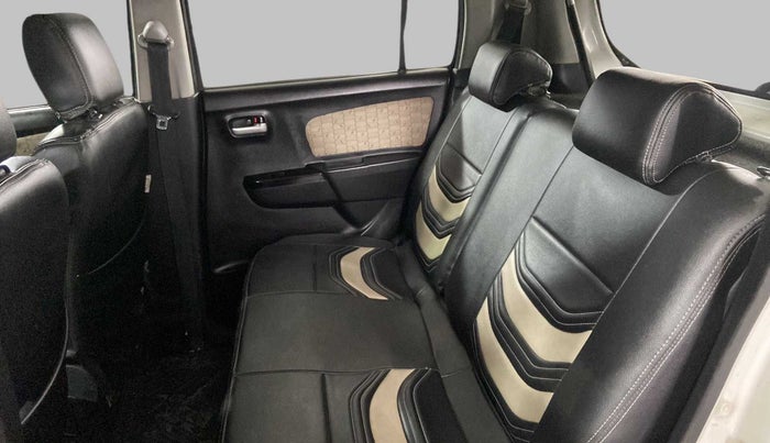 2017 Maruti Wagon R 1.0 VXI AMT, Petrol, Automatic, 26,514 km, Right Side Rear Door Cabin