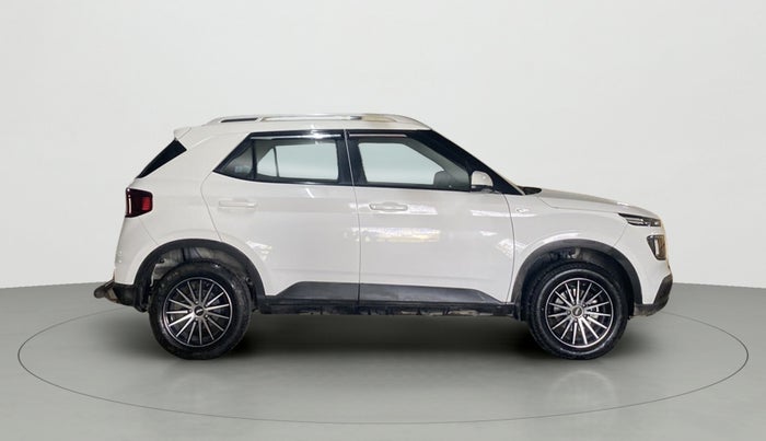 2021 Hyundai VENUE S 1.2, Petrol, Manual, 28,037 km, Right Side