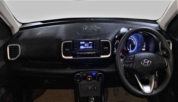 2021 Hyundai VENUE S 1.2, Petrol, Manual, 28,037 km, Dashboard