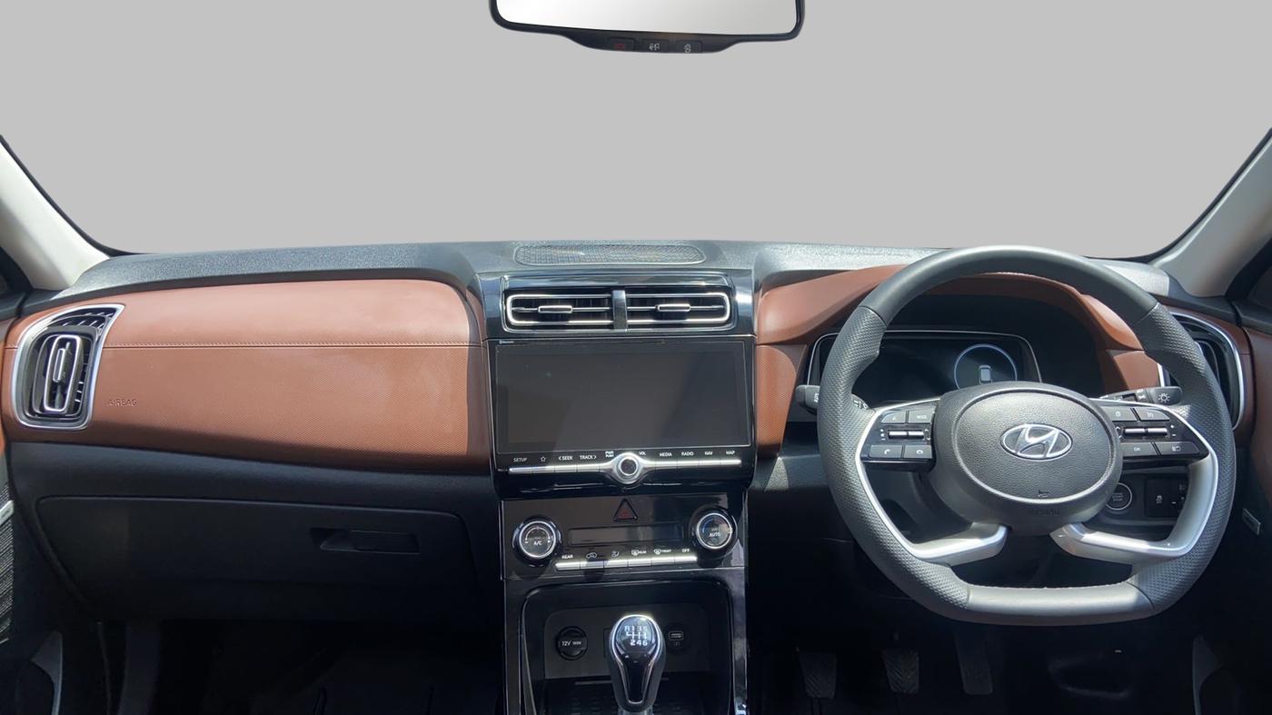 2022 Hyundai ALCAZAR PLATINUM 2.0 MT 7STR, Petrol, Manual, 8,074 km, Dashboard