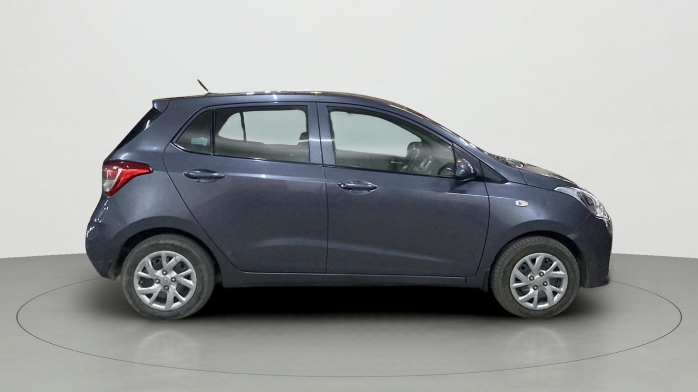 2017 Hyundai Grand i10 SPORTZ U2 1.2 CRDI, Diesel, Manual, 72,359 km, Right Side View