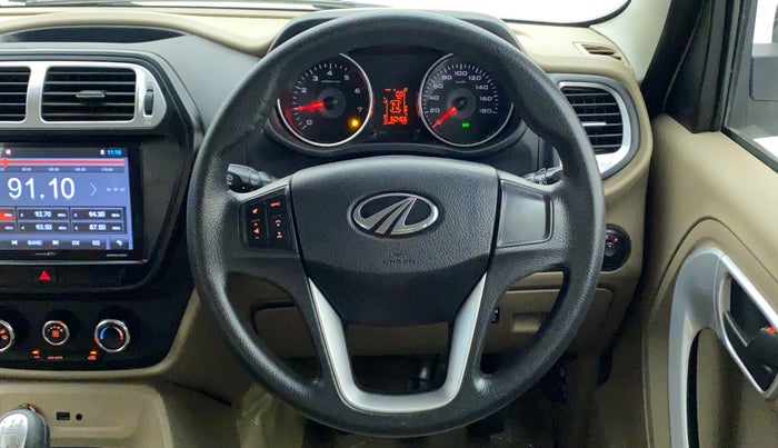 2018 Mahindra TUV300 T10, Diesel, Manual, 60,466 km, Steering Wheel Close Up