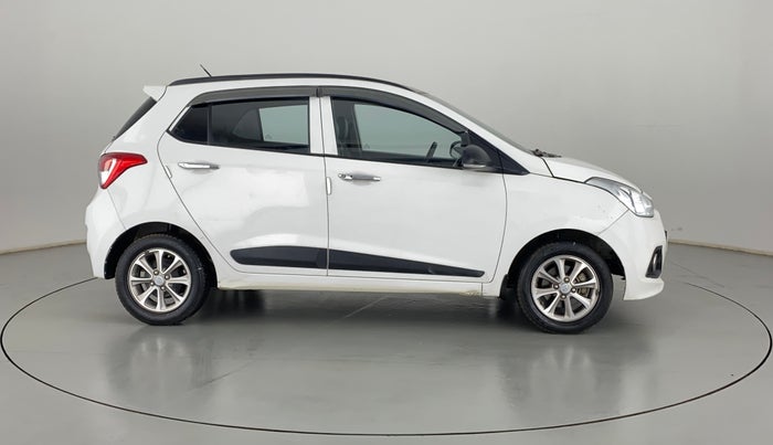2016 Hyundai Grand i10 ASTA (O) 1.2 KAPPA VTVT, Petrol, Manual, 32,594 km, Right Side View