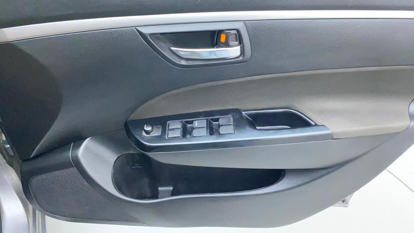 2013 Maruti Swift VDI, Diesel, Manual, 77,326 km, Driver Side Door Panels Control