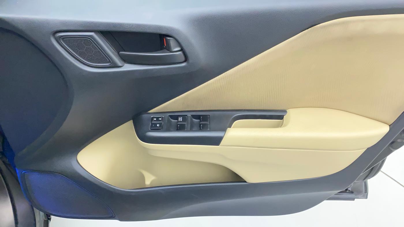 2015 Honda City 1.5L I-VTEC SV, Petrol, Manual, 87,423 km, Driver Side Door Panels Control