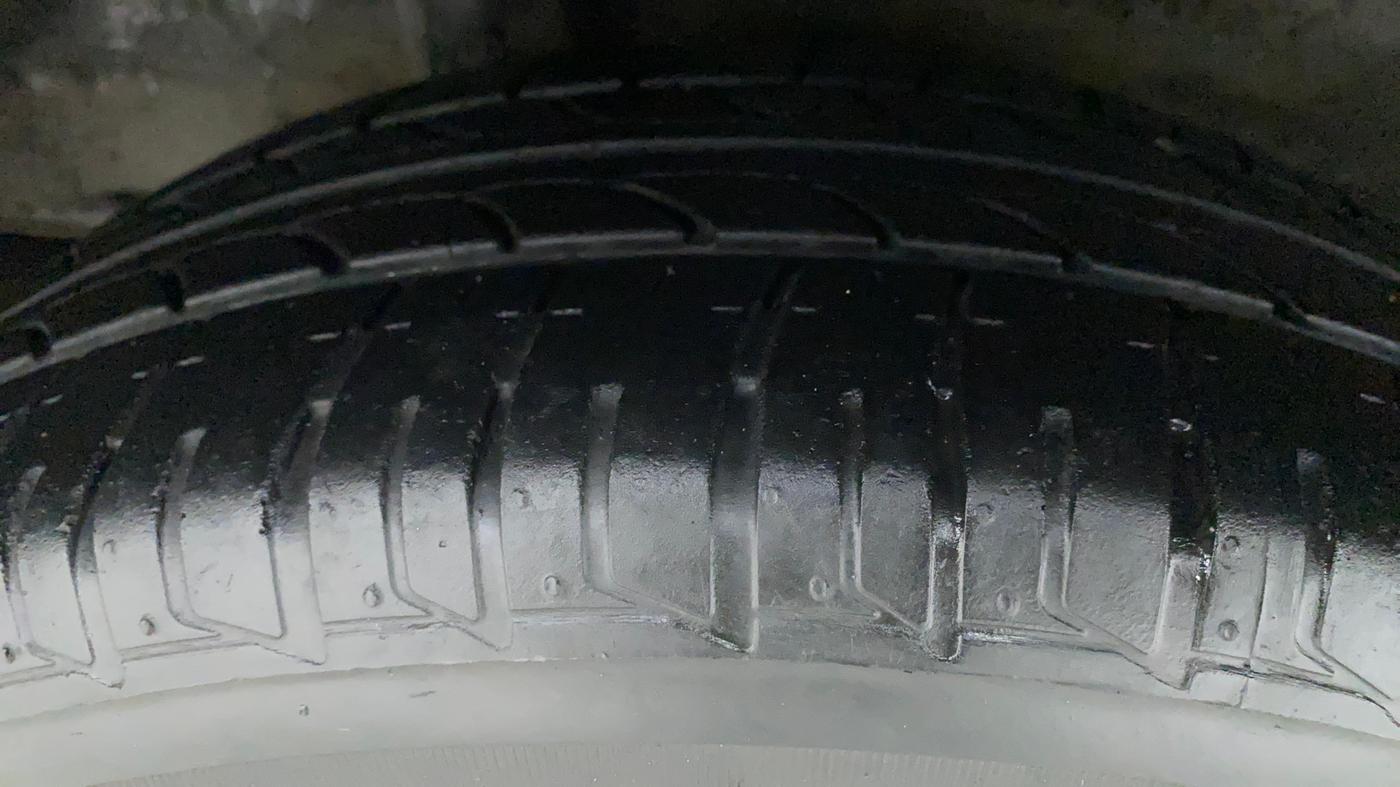 2015 Honda City 1.5L I-VTEC SV, Petrol, Manual, 87,423 km, Right Rear Tyre Tread
