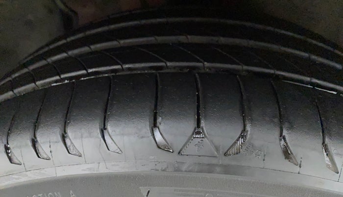 2019 Honda Civic 1.8L I-VTEC V CVT, Petrol, Automatic, 22,626 km, Right Front Tyre Tread