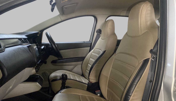 2020 Renault TRIBER RXE MT, Petrol, Manual, 25,837 km, Right Side Front Door Cabin