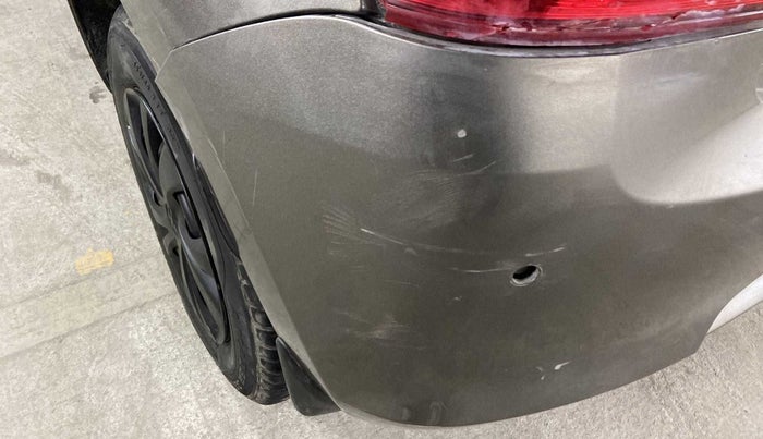 2019 Maruti Swift VXI, Petrol, Manual, 39,930 km, Rear bumper - Minor scratches