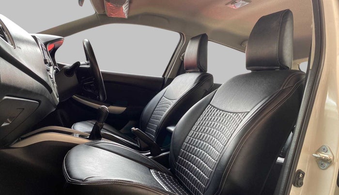 2016 Maruti Baleno DELTA PETROL 1.2, Petrol, Manual, 50,706 km, Right Side Front Door Cabin