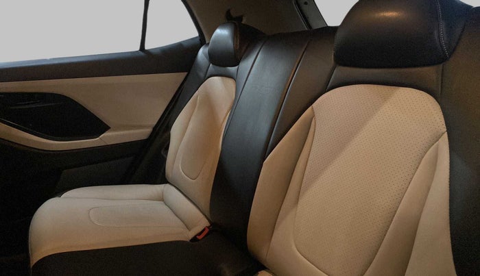 2020 Hyundai Creta EX 1.5 PETROL, Petrol, Manual, 33,827 km, Right Side Rear Door Cabin