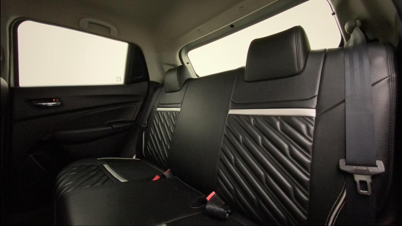 2020 Maruti Swift VXI, Petrol, Manual, 47,513 km, Right Side Rear Door Cabin