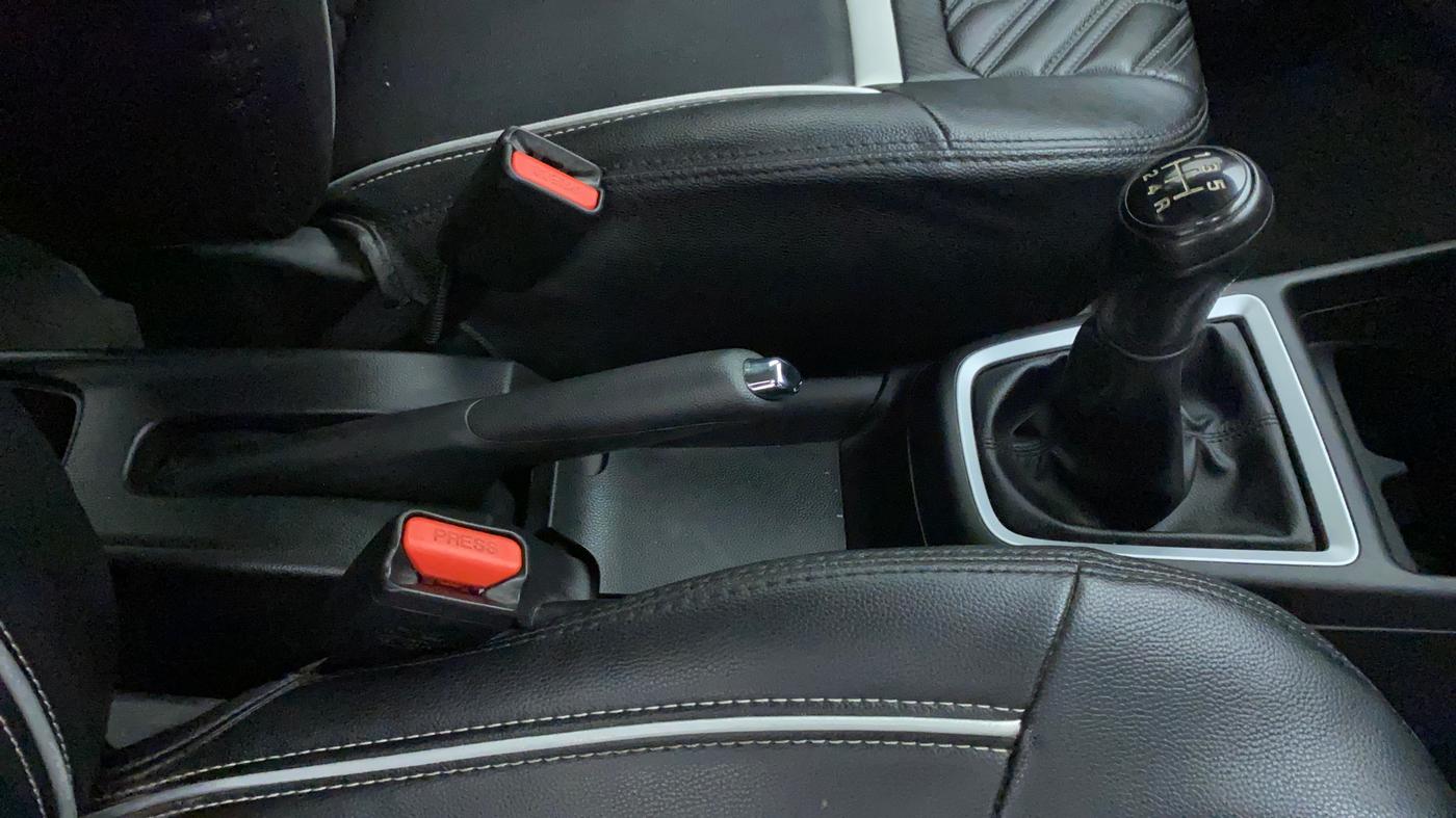 2020 Maruti Swift VXI, Petrol, Manual, 47,513 km, Gear Lever