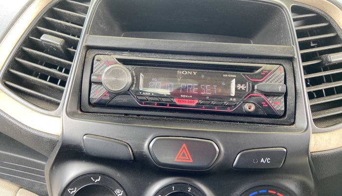 2019 Hyundai NEW SANTRO MAGNA, Petrol, Manual, 45,490 km, Infotainment system - Front speakers missing / not working