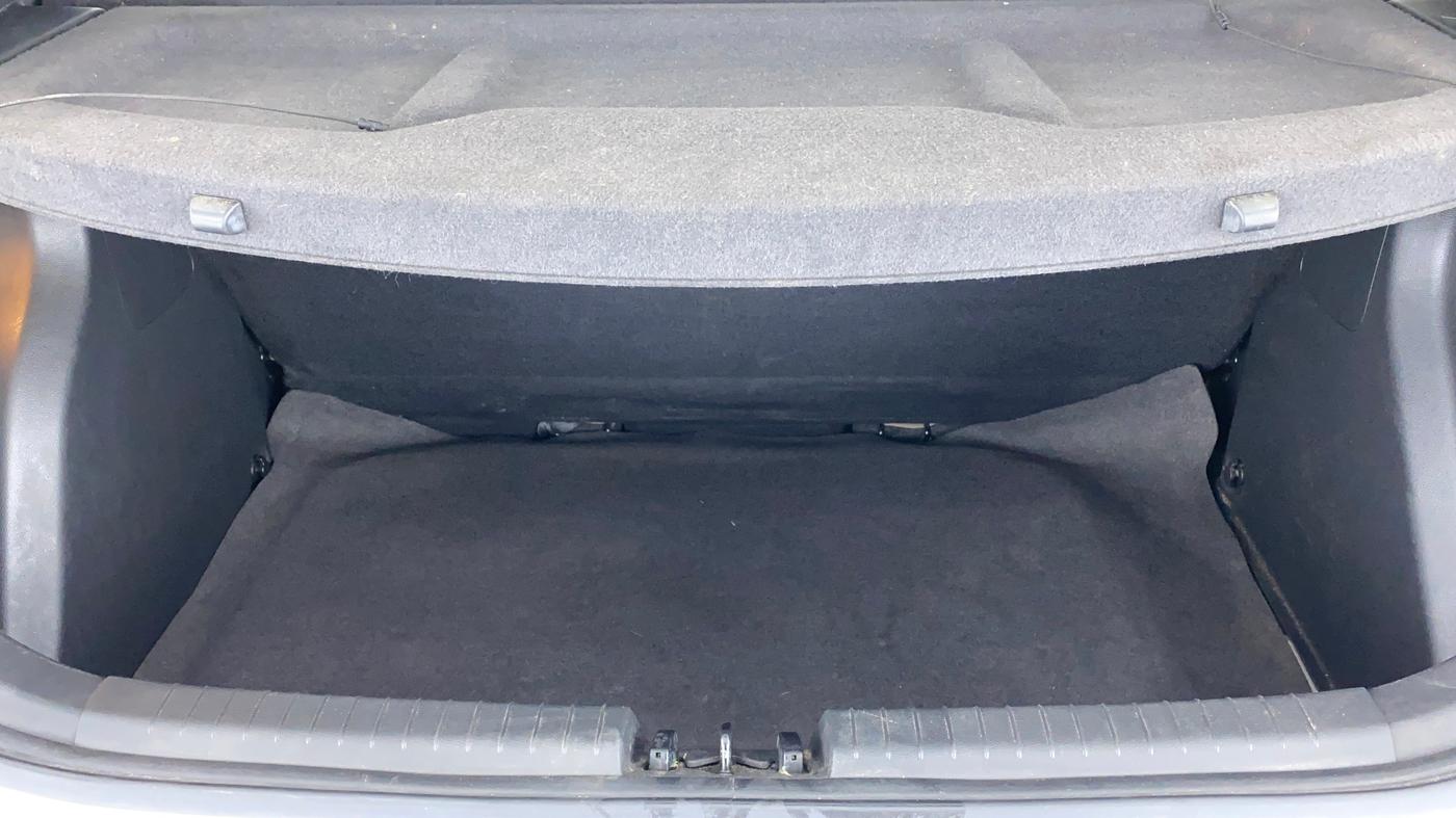 2018 Hyundai Elite i20 ASTA 1.2 (O), Petrol, Manual, 43,740 km, Boot Inside