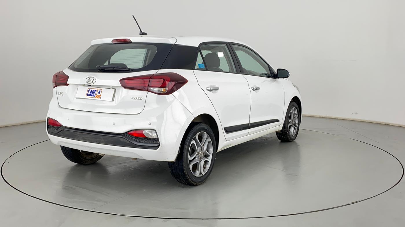 2018 Hyundai Elite i20 ASTA 1.2 (O), Petrol, Manual, 43,740 km, Right Back Diagonal