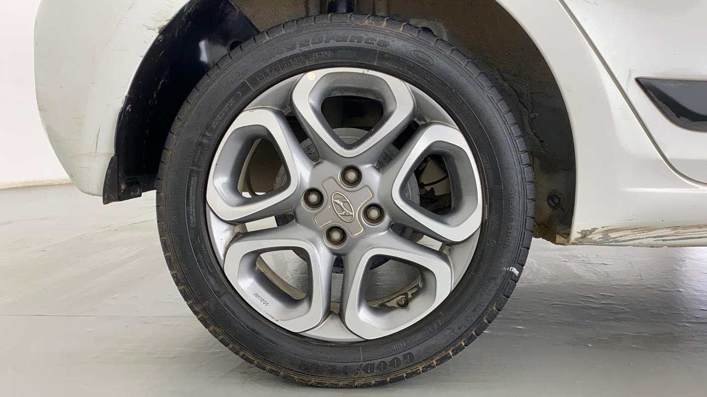 2018 Hyundai Elite i20 ASTA 1.2 (O), Petrol, Manual, 43,740 km, Right Rear Wheel